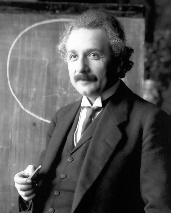 Zeit und Raum stehen in einem merkwürdigen Verhältnis: Einsteins Relativität... - Bildquelle: Wikimedia