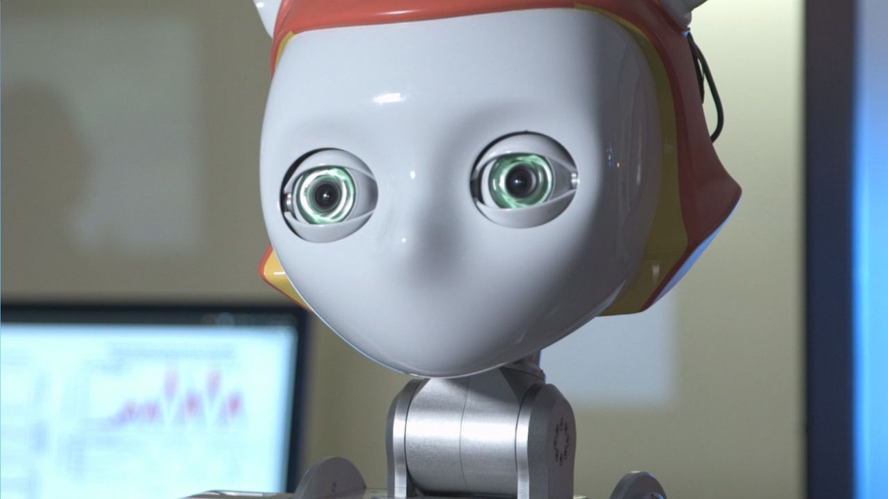 Die Roboter des 21. Jahrhunderts helfen nicht nur im Haushalt, sondern operi... - Bildquelle: AETN